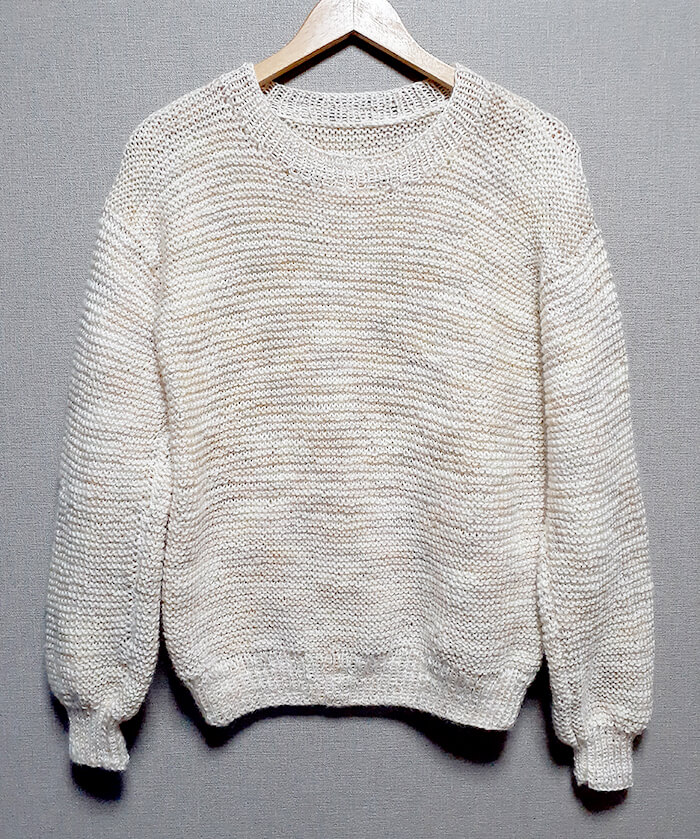 ミックスベリーでガーター編みのセーター